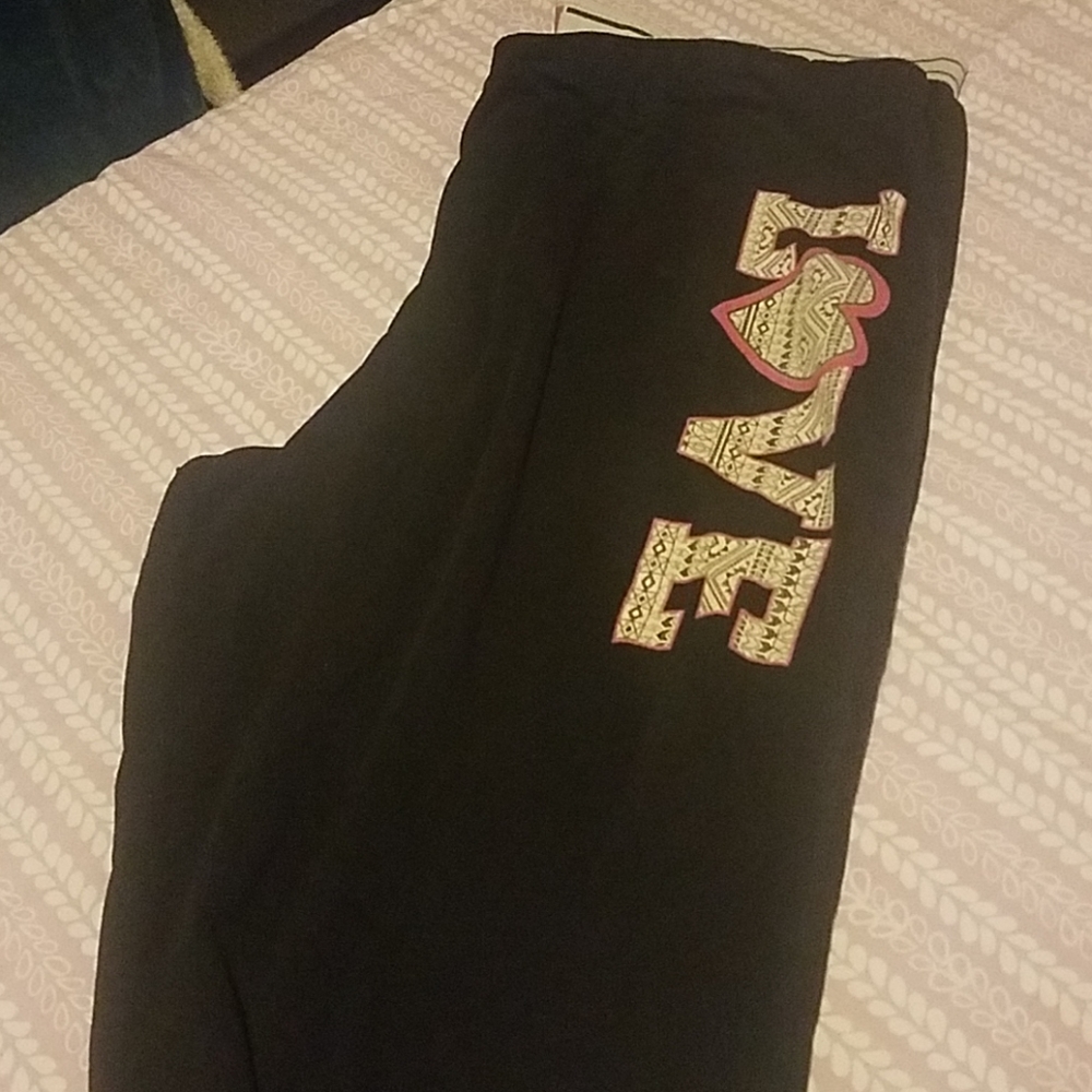 Women lounge 3x capris